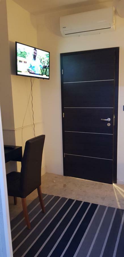Littlepanther Budapest Ngoại thất bức ảnh